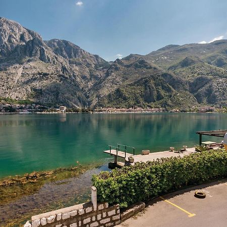 Lovely Home In Kotor With Wifi Buitenkant foto