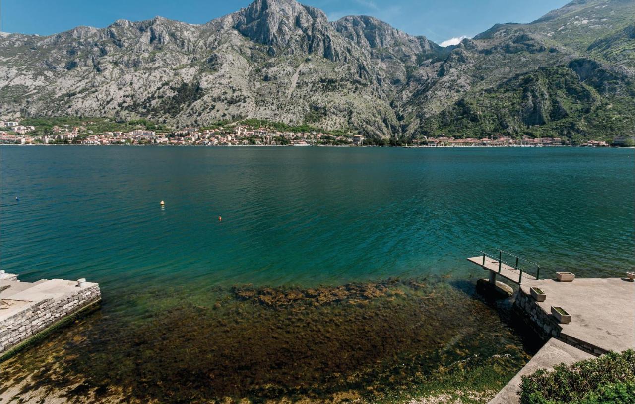Lovely Home In Kotor With Wifi Buitenkant foto