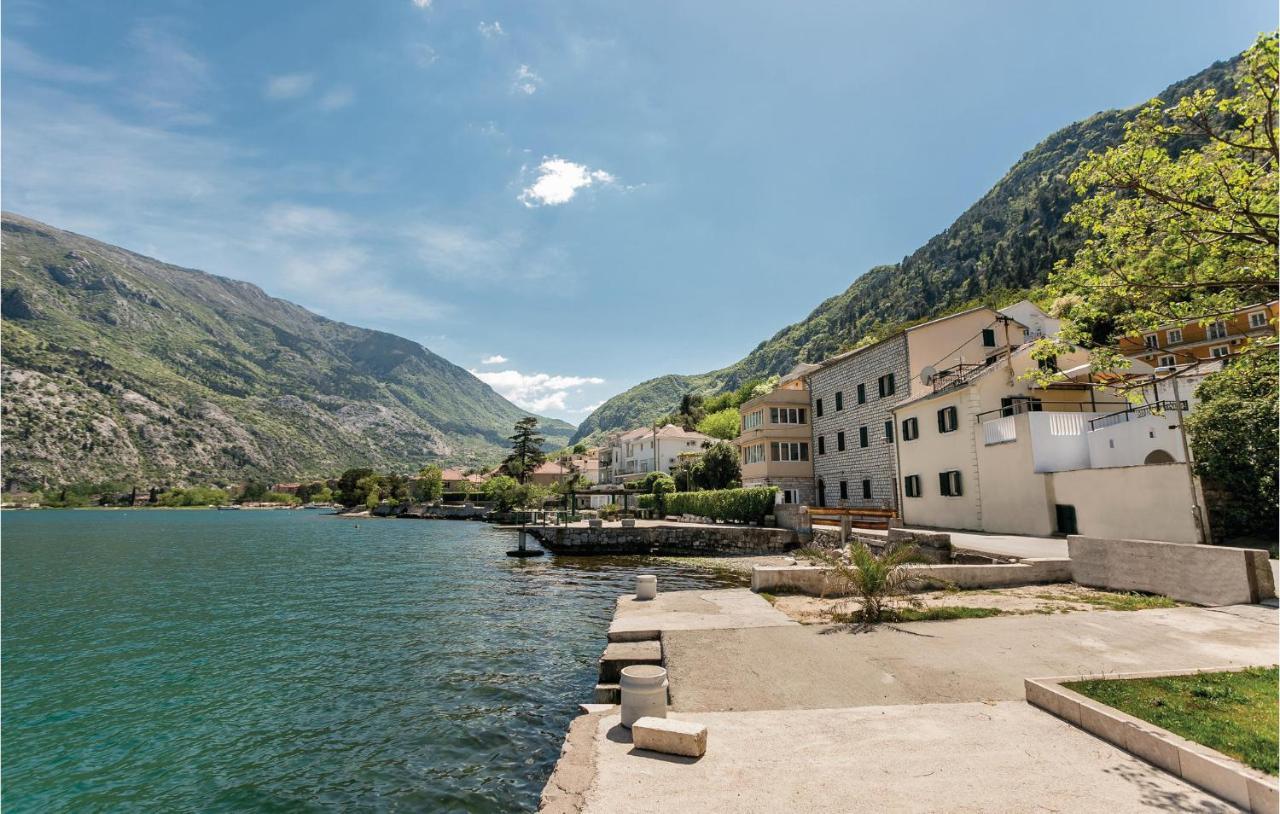 Lovely Home In Kotor With Wifi Buitenkant foto