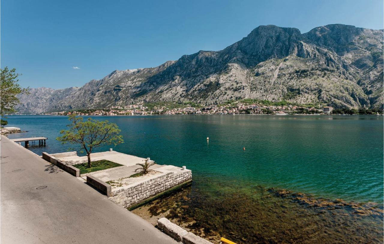 Lovely Home In Kotor With Wifi Buitenkant foto